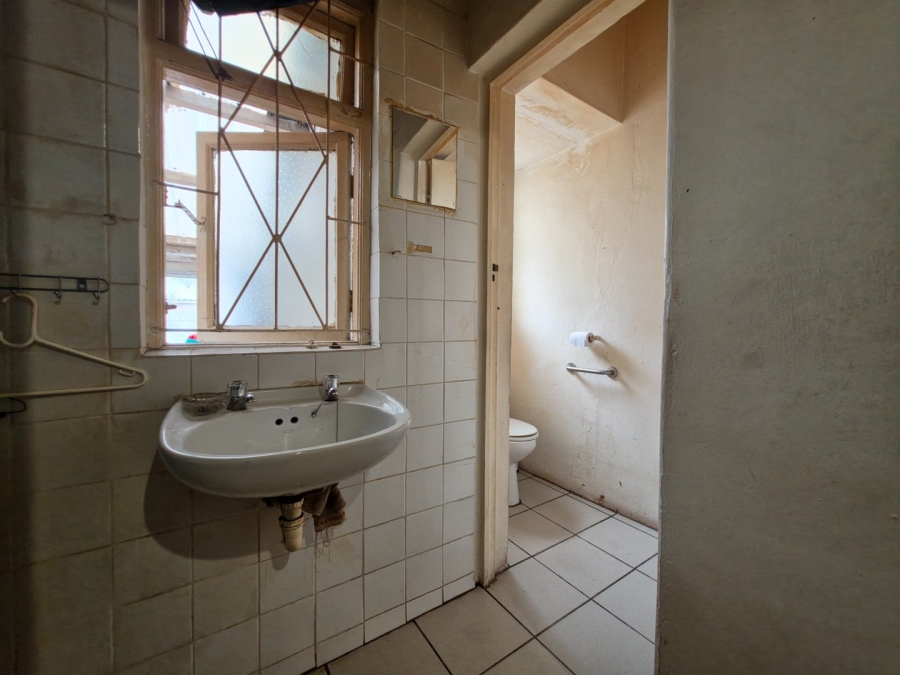2 Bedroom Property for Sale in Townsend Estate Western Cape